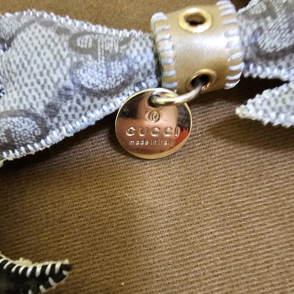 GUCCI KEY RING GUCCIOLI GREYHOUND DOROTHY - Picture 5 of 11